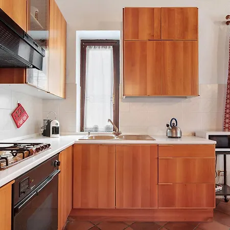 Au Petit Chevrot - Classic *