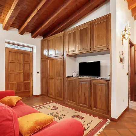 Au Petit Chevrot - Classic