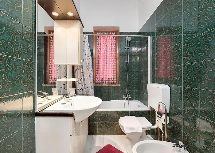 Au Petit Chevrot - Classic Apartment